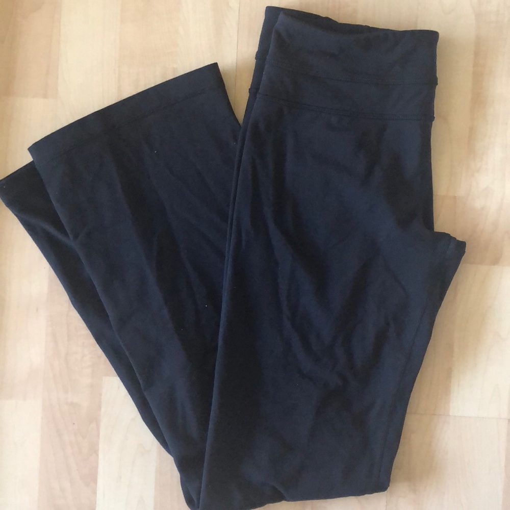 Lulu lemon grove pants size 8reg